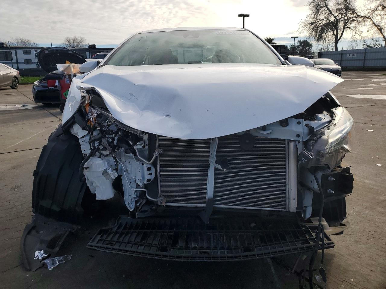 2017 TOYOTA COROLLA L photo 5