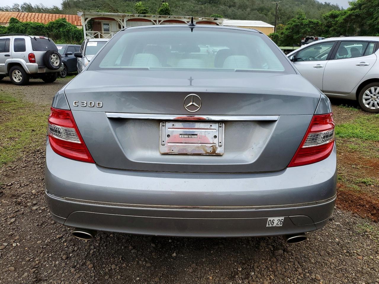 2010 MERCEDES-BENZ C 300 photo 6