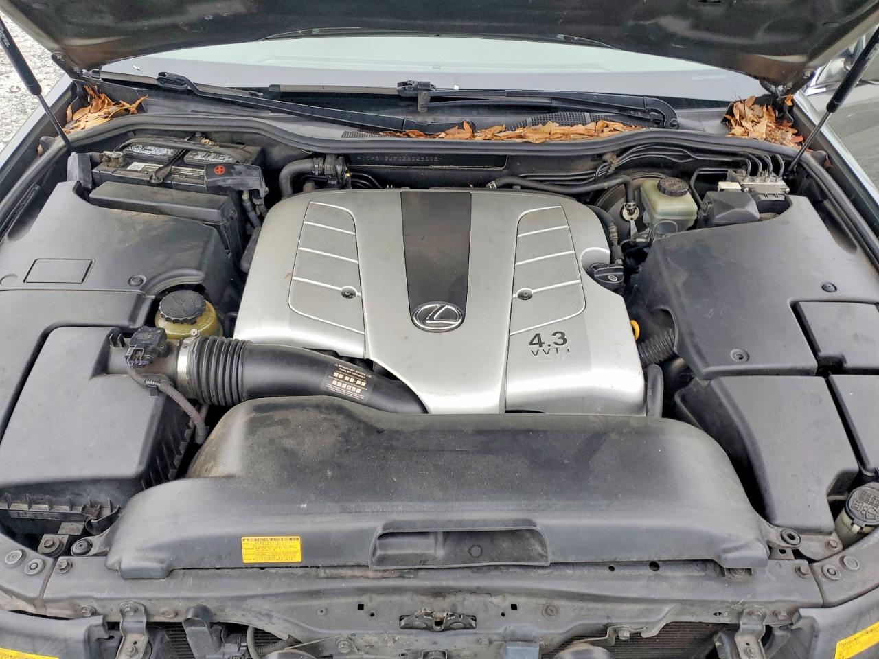 2005 LEXUS LS 430 photo 11