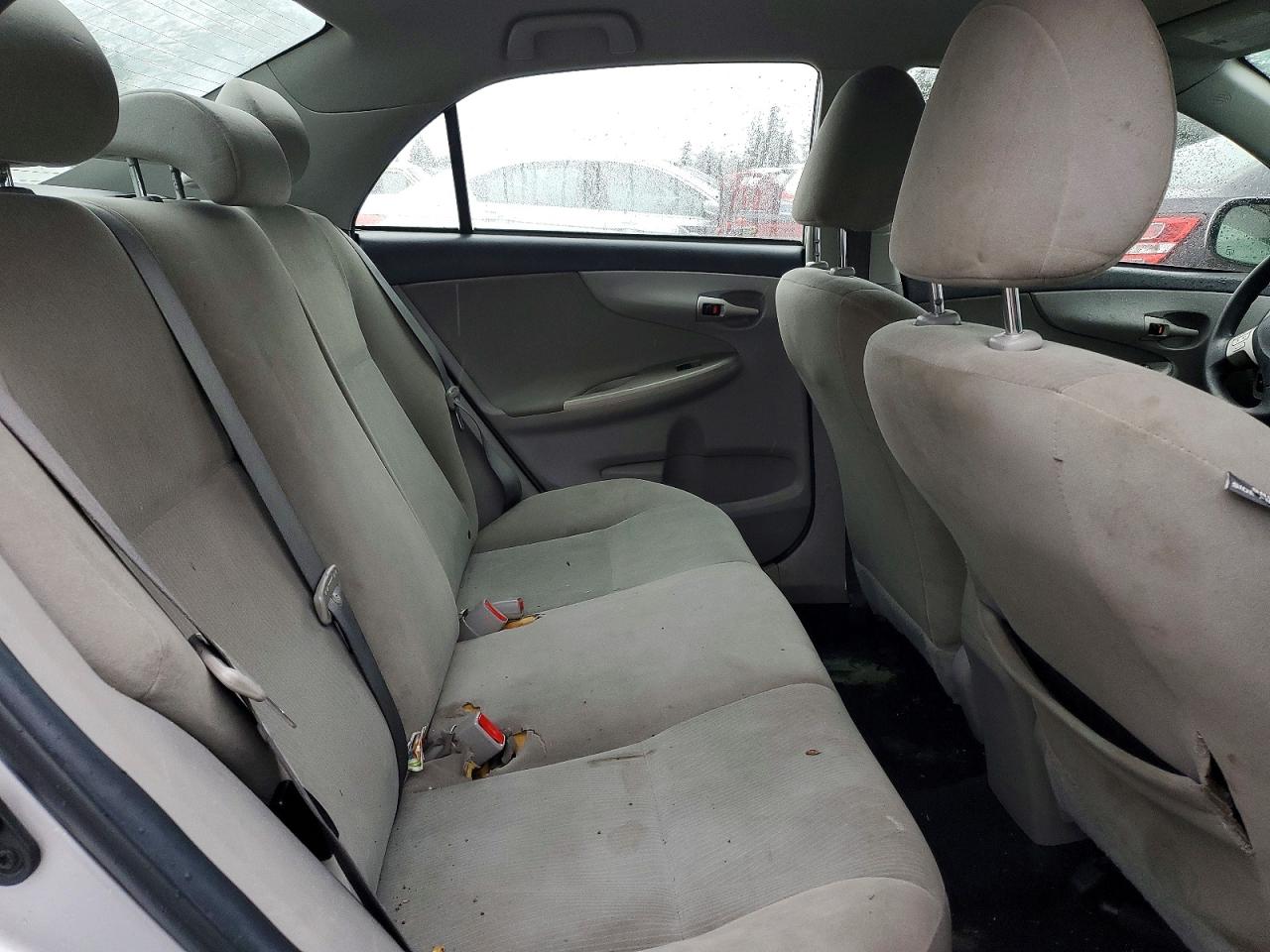 2012 TOYOTA COROLLA BASE photo 10