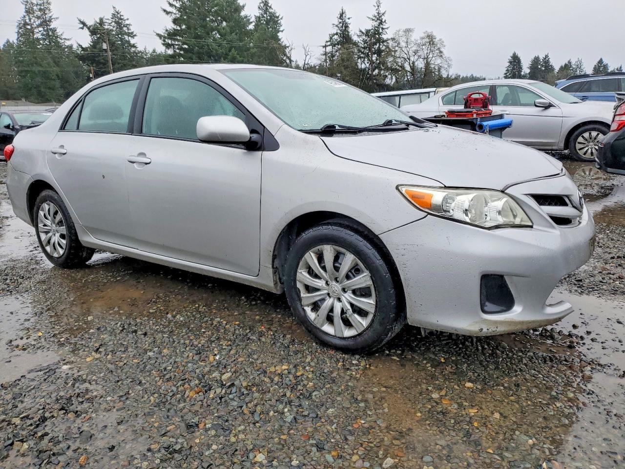 2012 TOYOTA COROLLA BASE photo 4