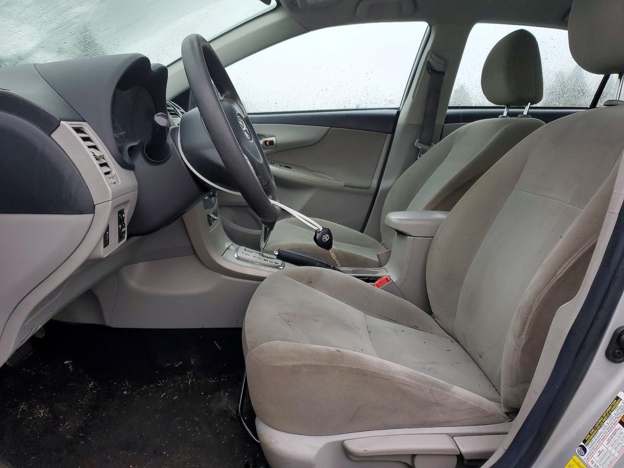 2012 TOYOTA COROLLA BASE photo 7