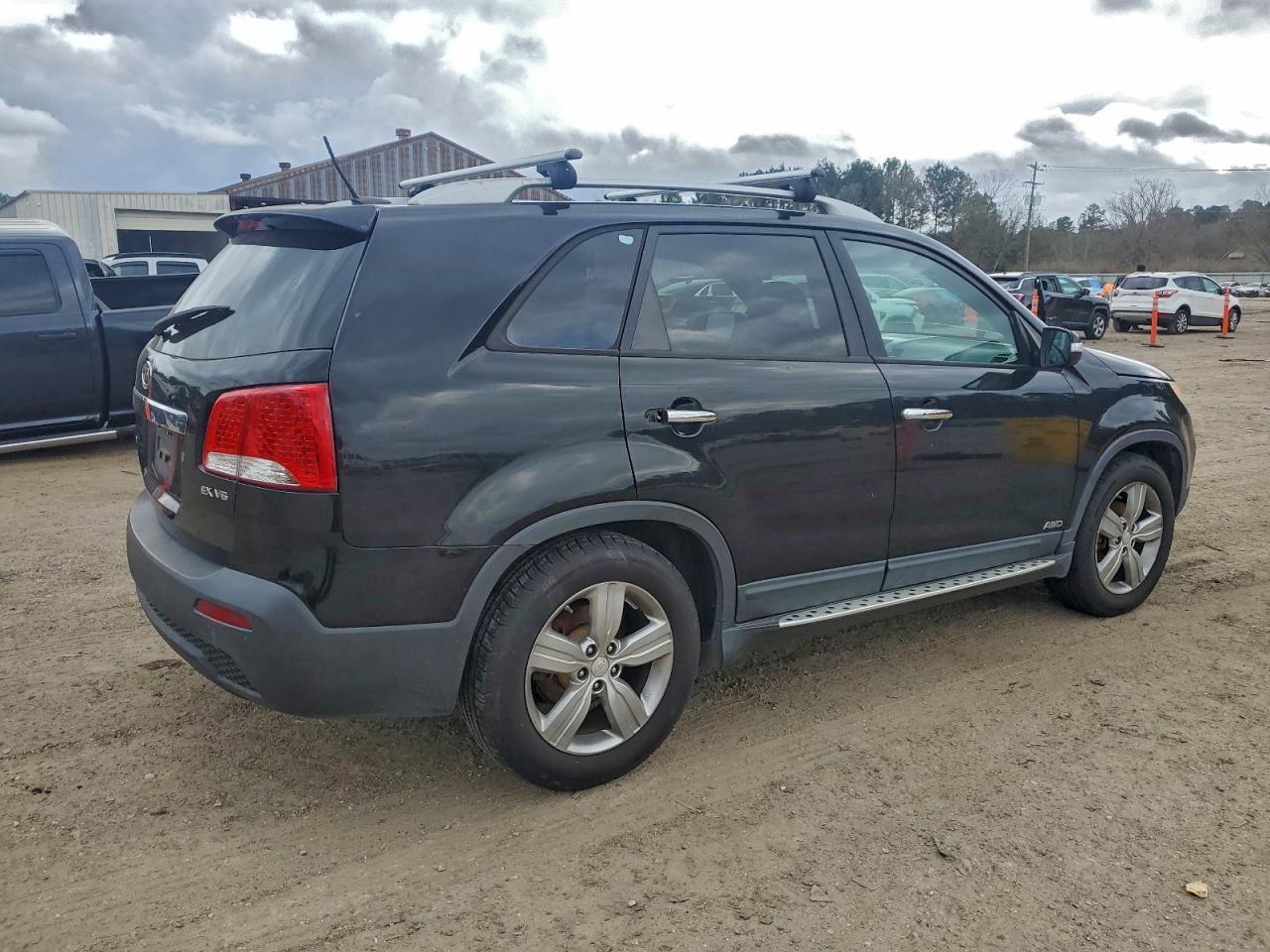 2013 KIA SORENTO EX photo 3