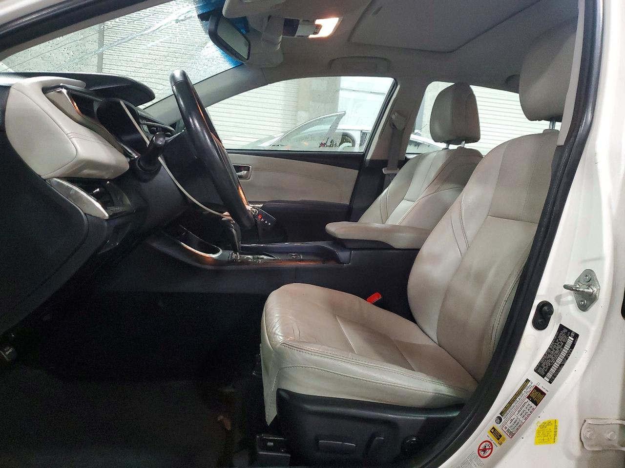 2013 TOYOTA AVALON BASE photo 7