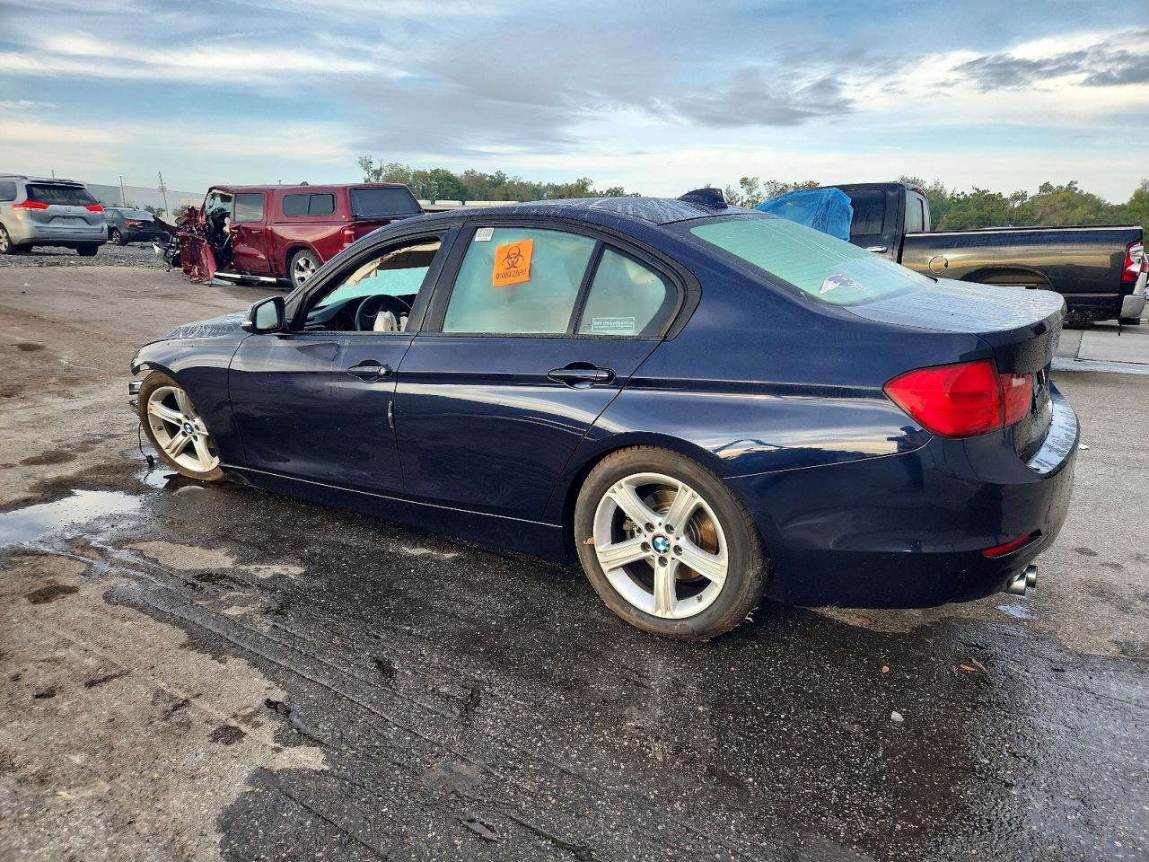 2013 BMW 328 I photo 2