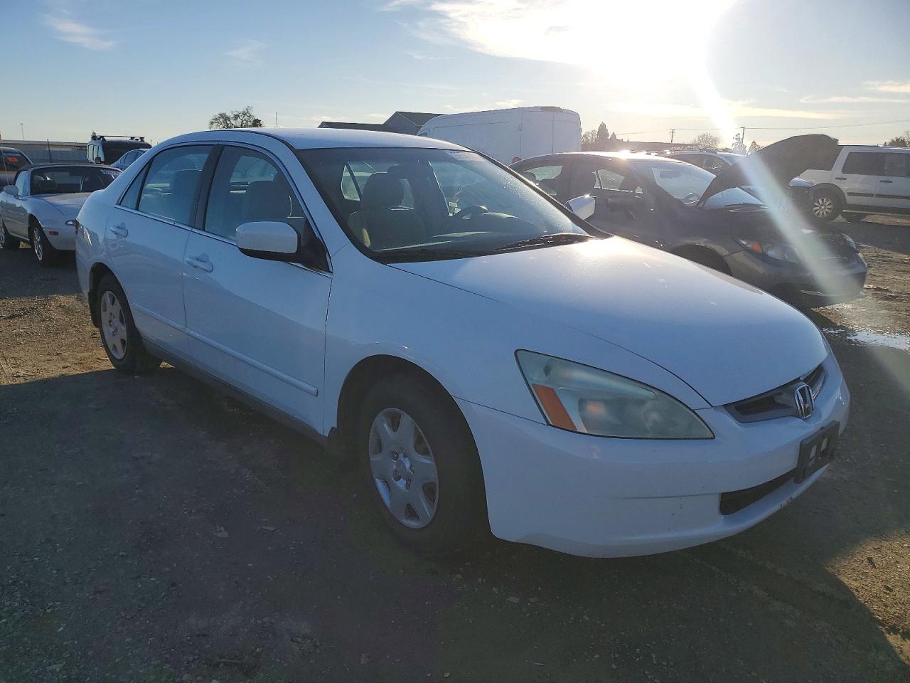 2005 HONDA ACCORD LX photo 4
