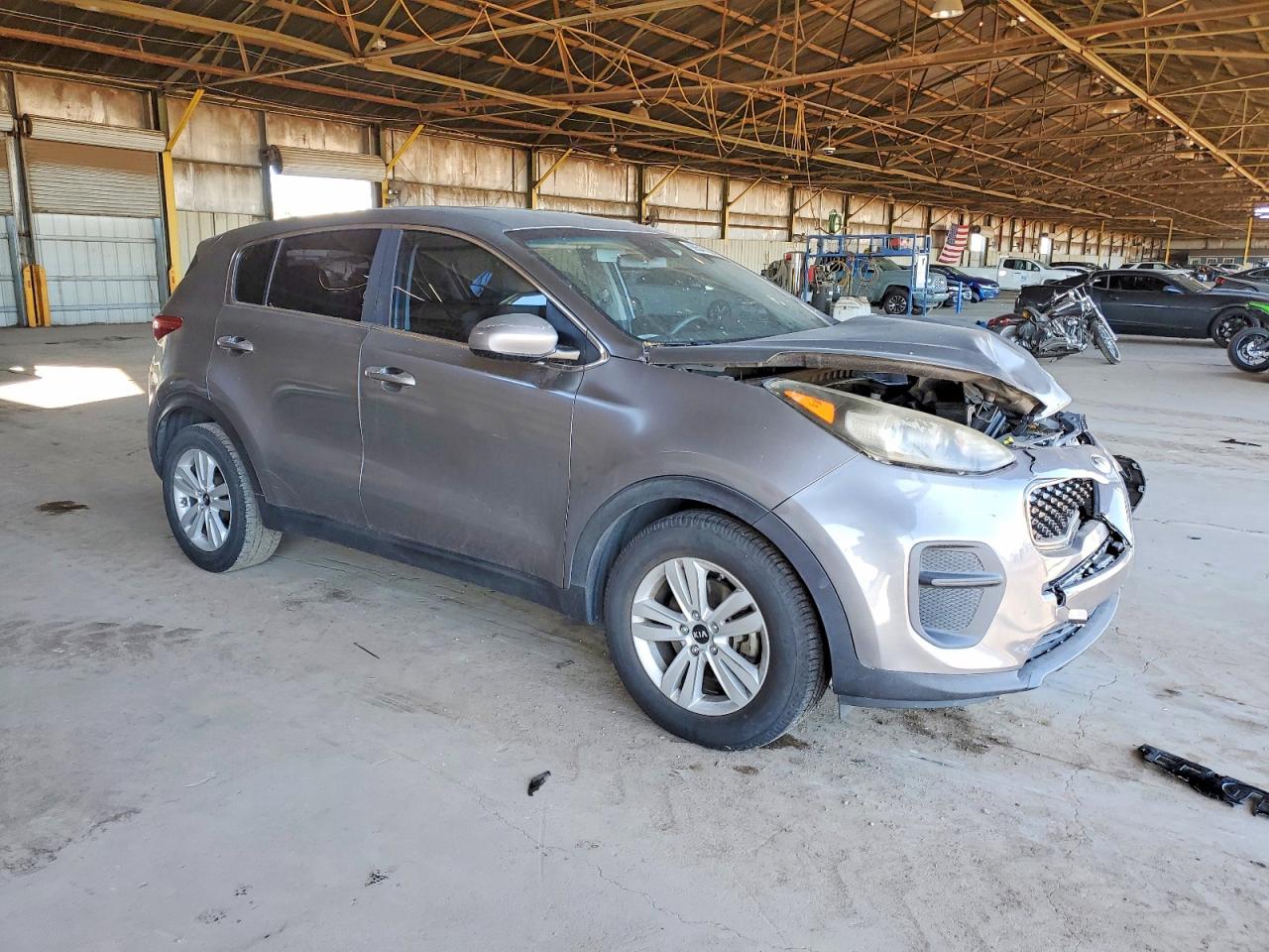 2018 KIA SPORTAGE LX photo 4