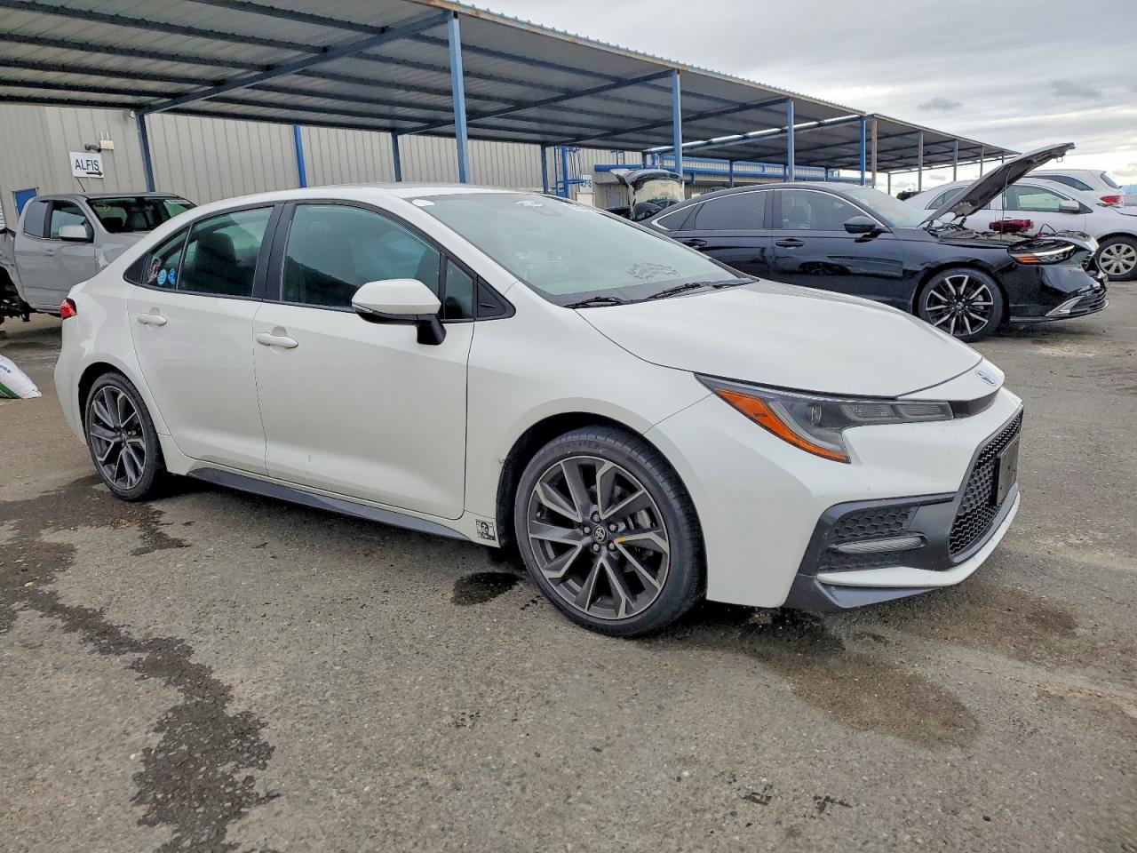 2020 TOYOTA COROLLA SE photo 4