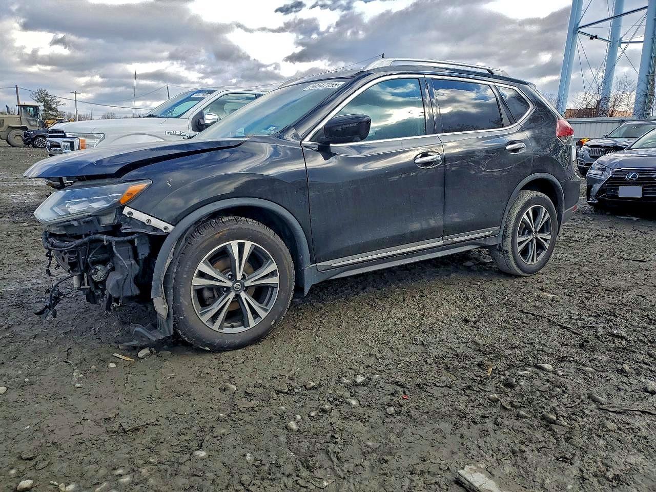 2018 NISSAN ROGUE