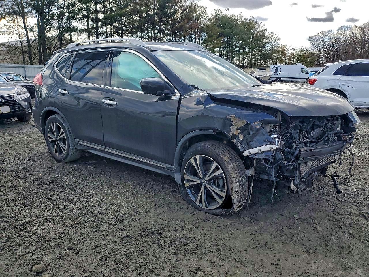 2018 NISSAN ROGUE S photo 4
