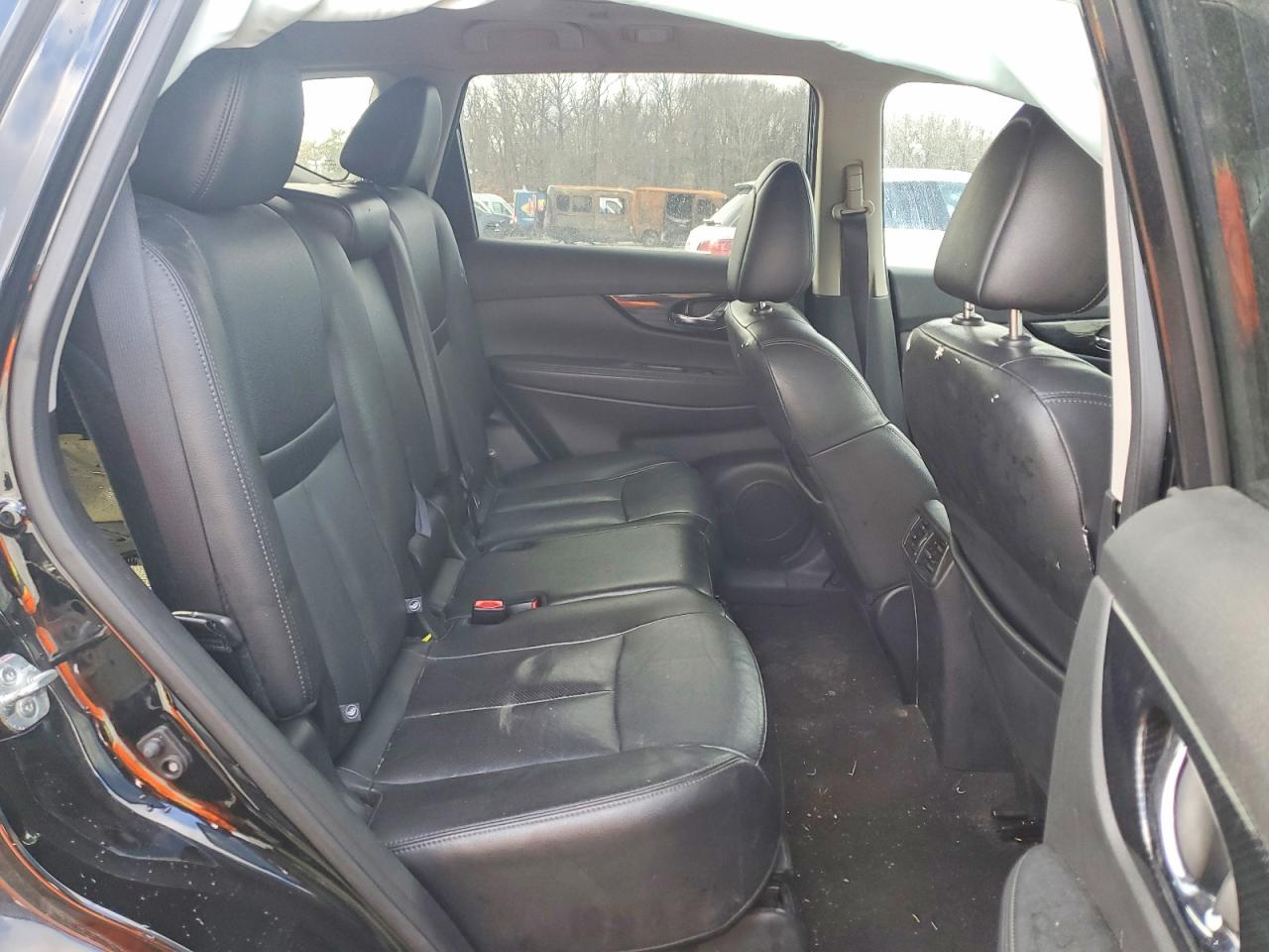 2018 NISSAN ROGUE S photo 11