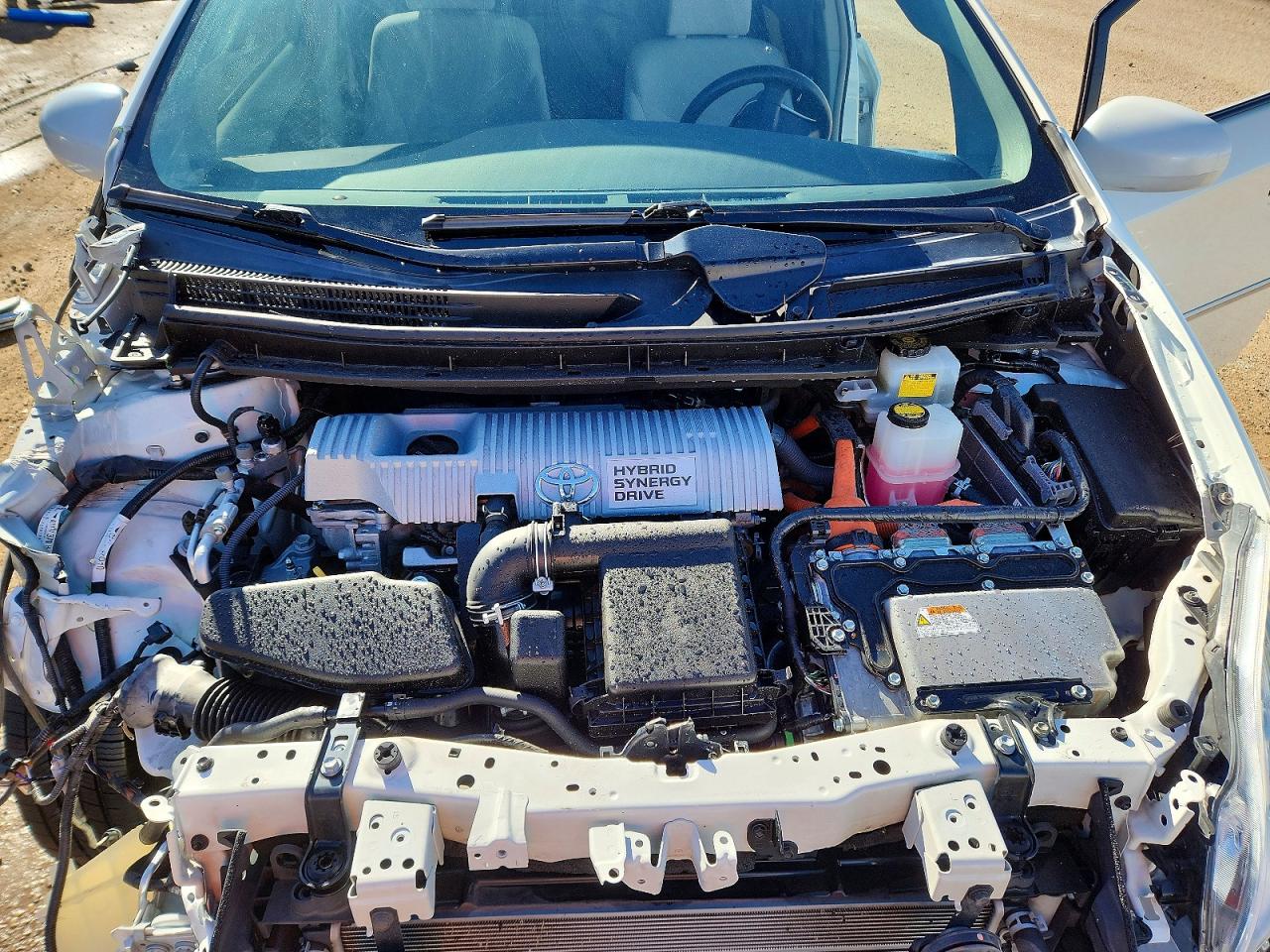 2010 TOYOTA PRIUS photo 11