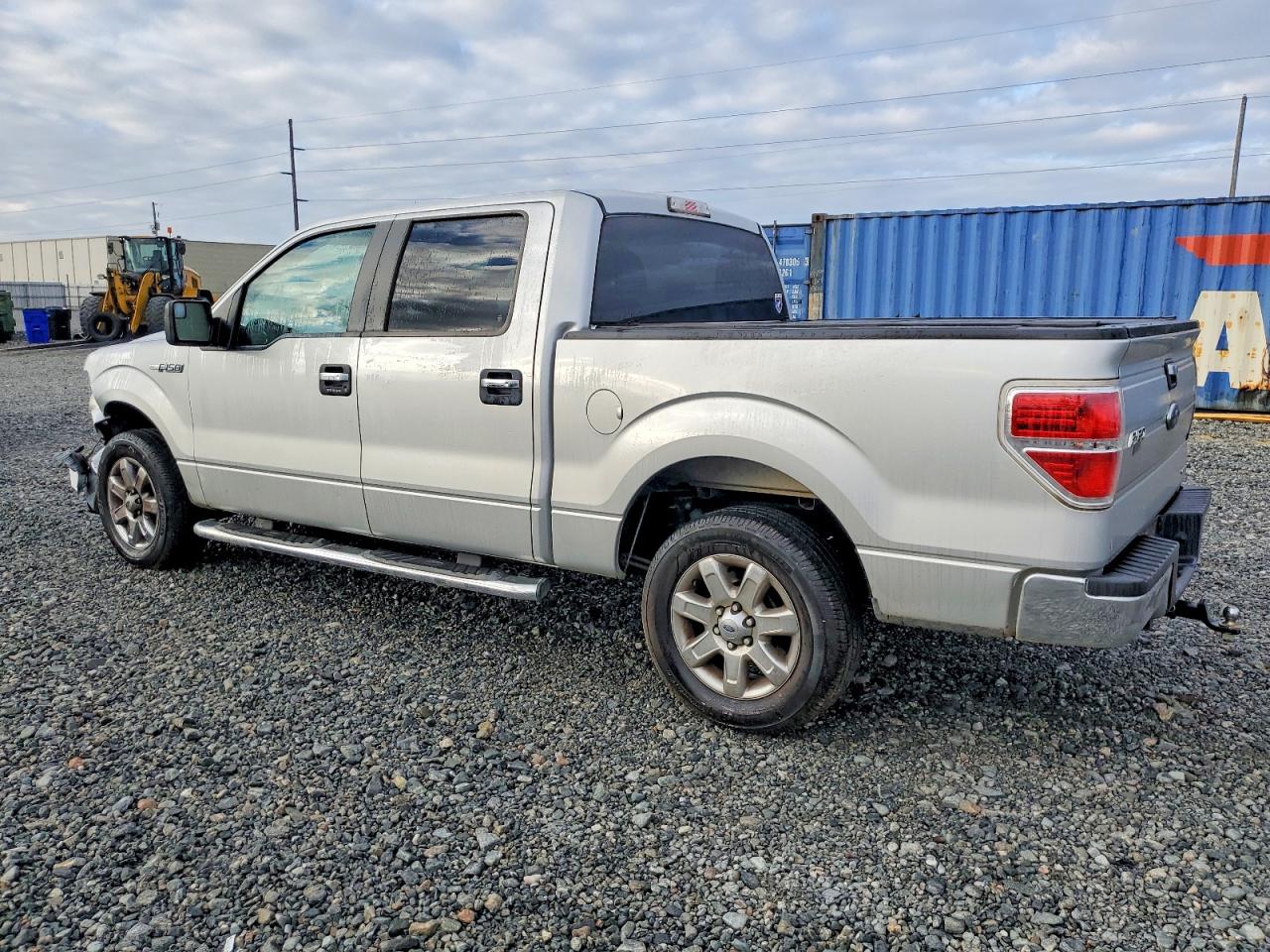 2013 FORD F150 SUPERCREW photo 2
