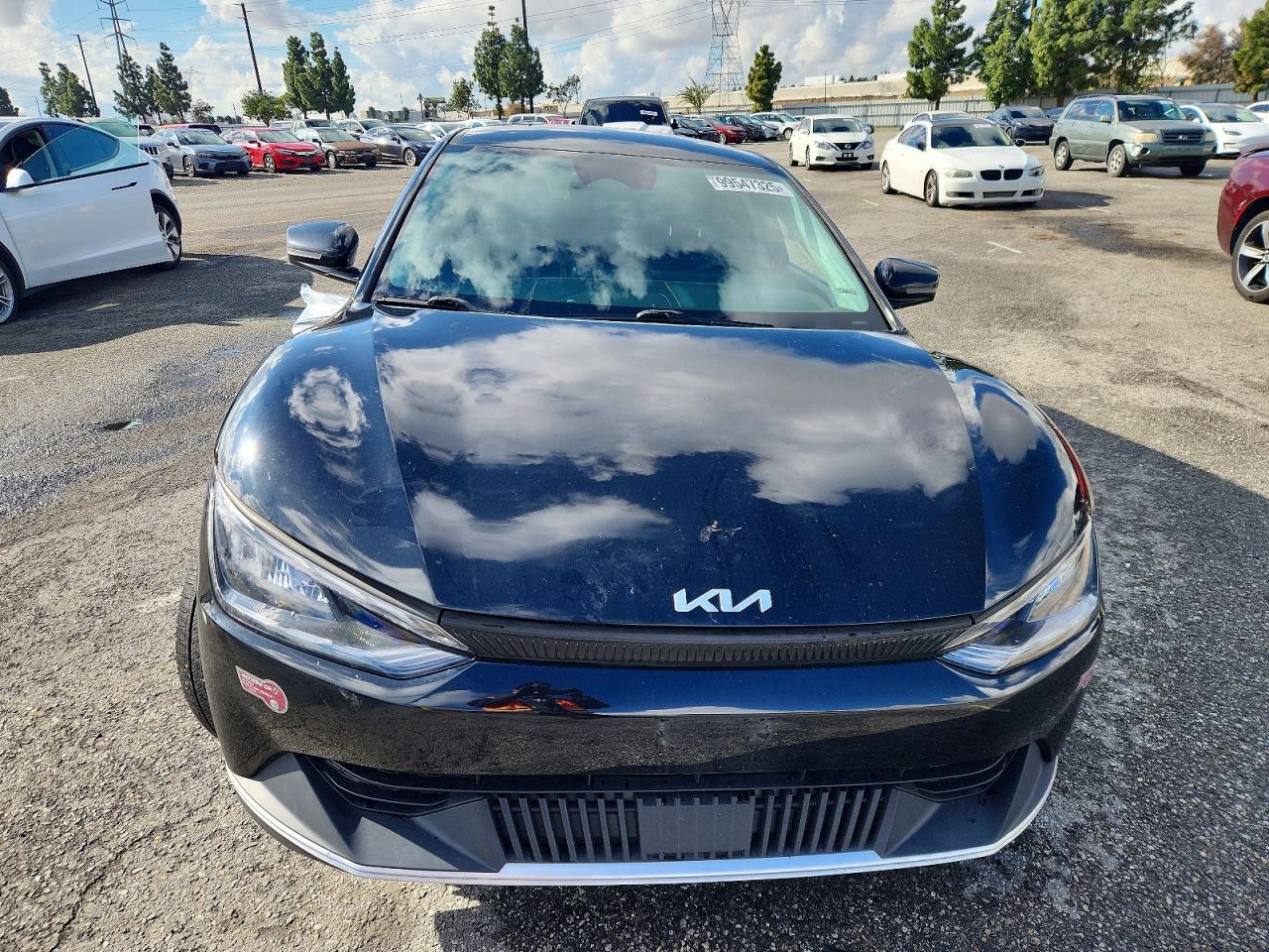 2024 KIA EV6 LIGHT photo 5