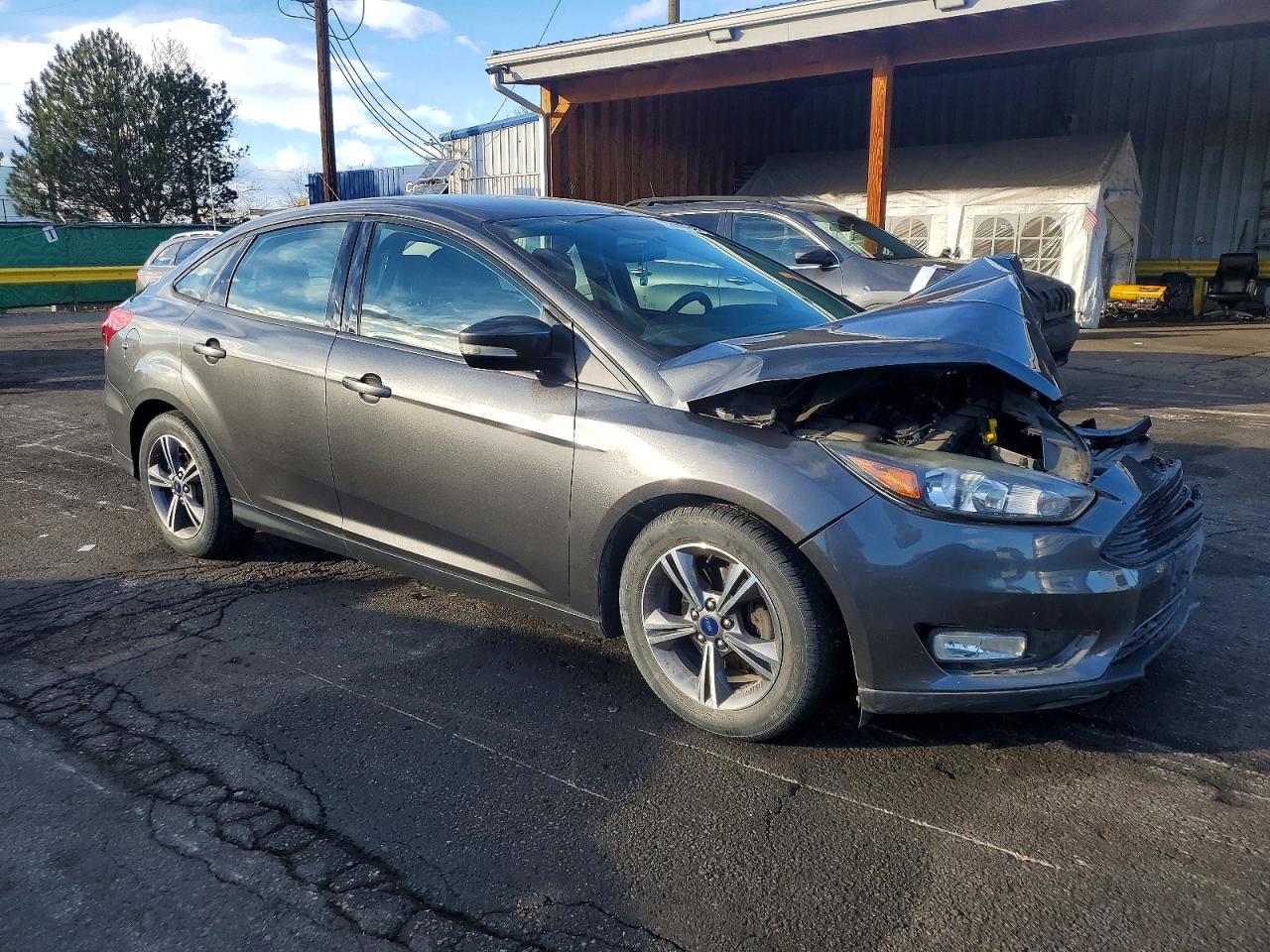 2017 FORD FOCUS SE photo 7