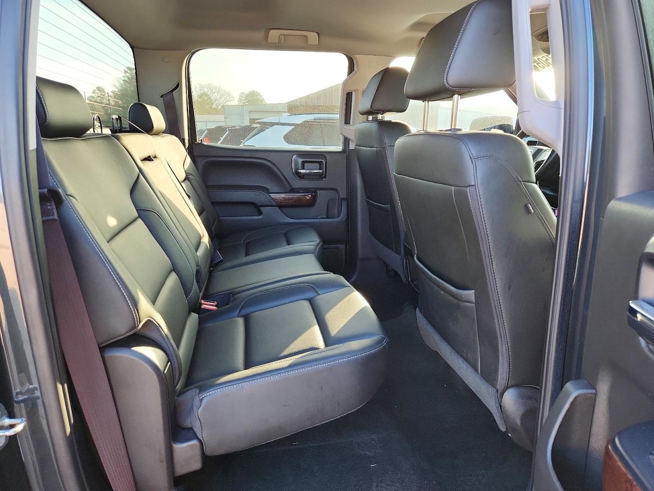 2017 GMC SIERRA photo 10