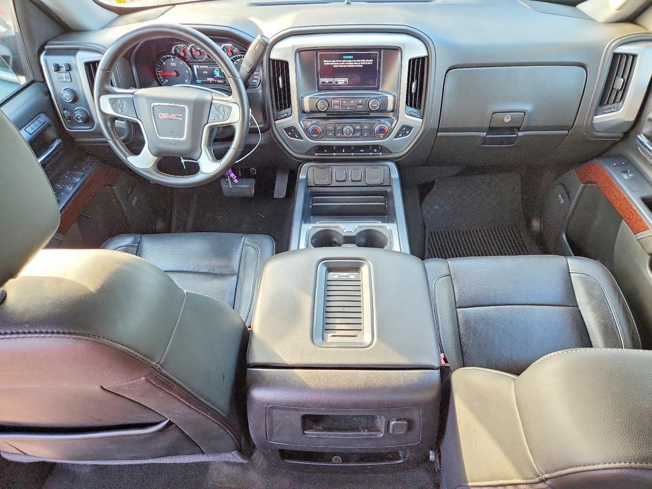 2017 GMC SIERRA photo 8