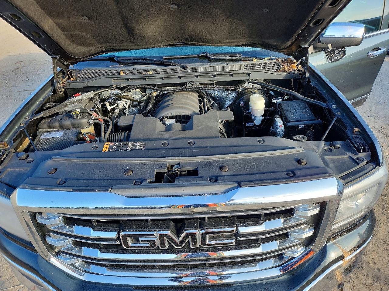 2017 GMC SIERRA photo 11