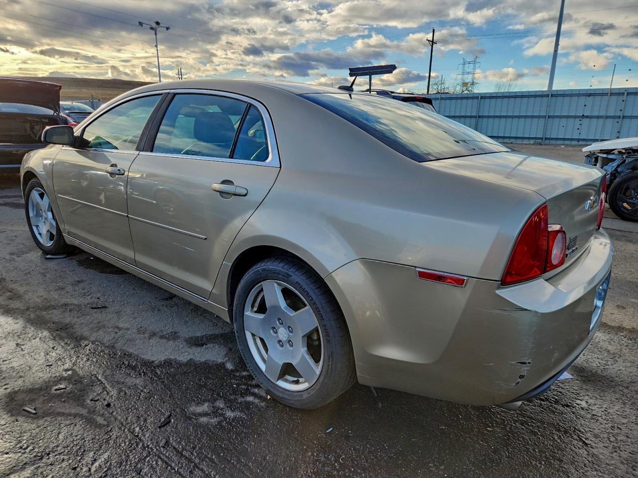 2008 CHEVROLET MALIBU 2LT photo 2