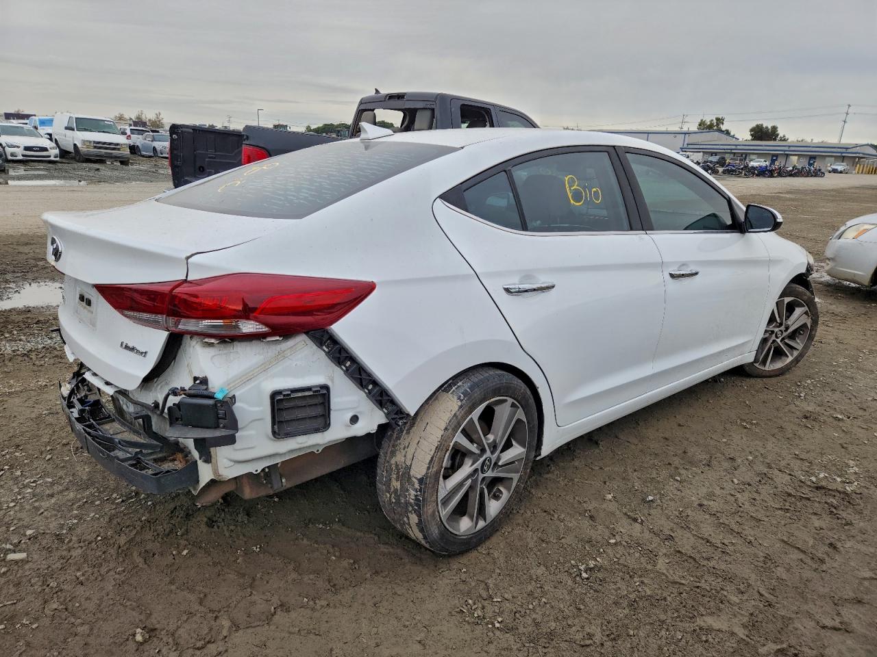 2017 HYUNDAI ELANTRA SE photo 7