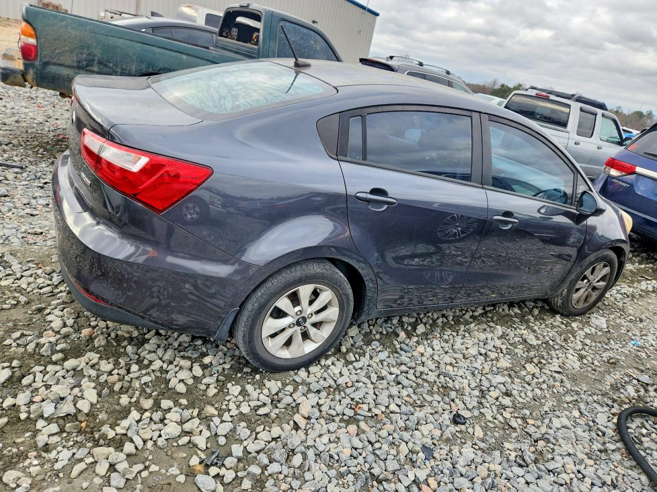 2016 KIA RIO EX photo 3