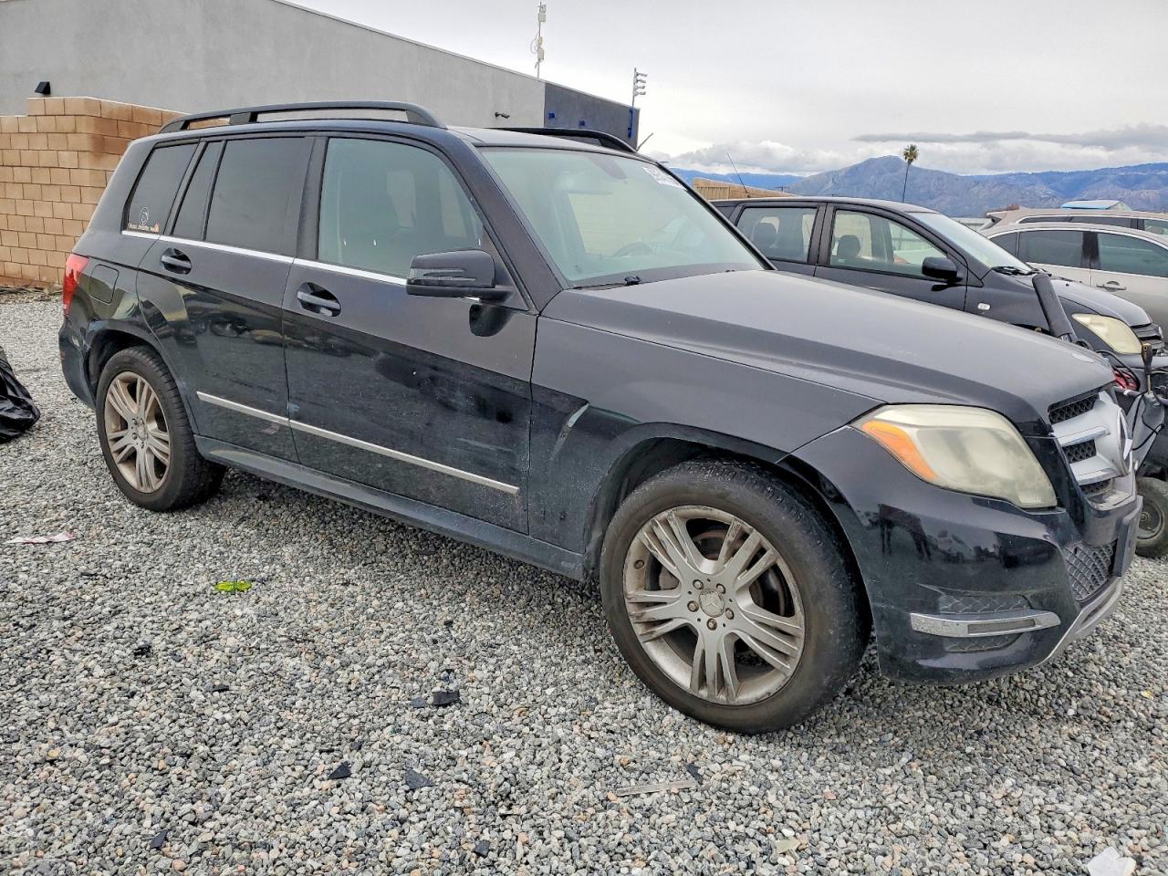 2013 MERCEDES-BENZ GLK 350 4MATIC photo 4