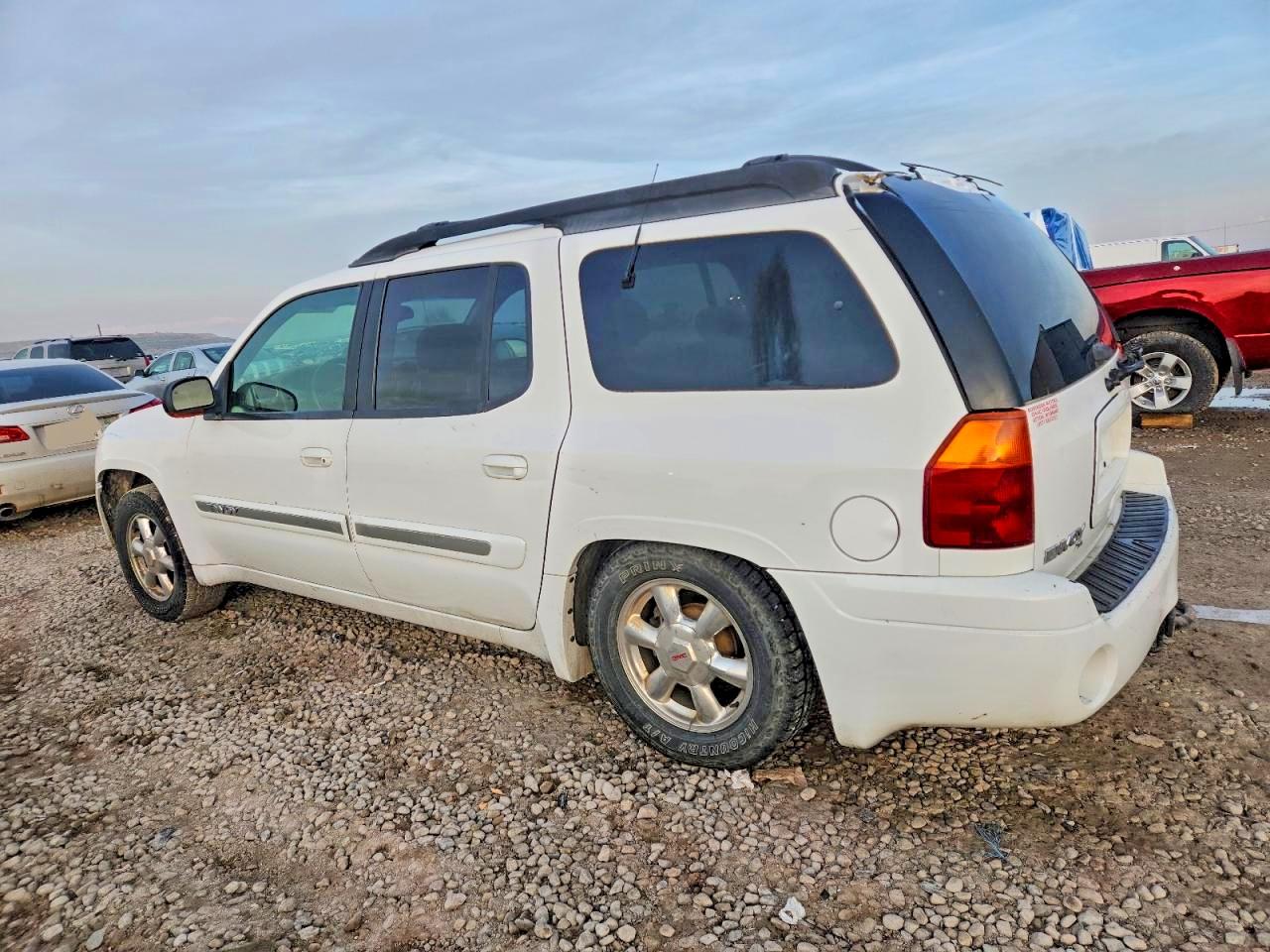 2003 GMC ENVOY XL photo 2