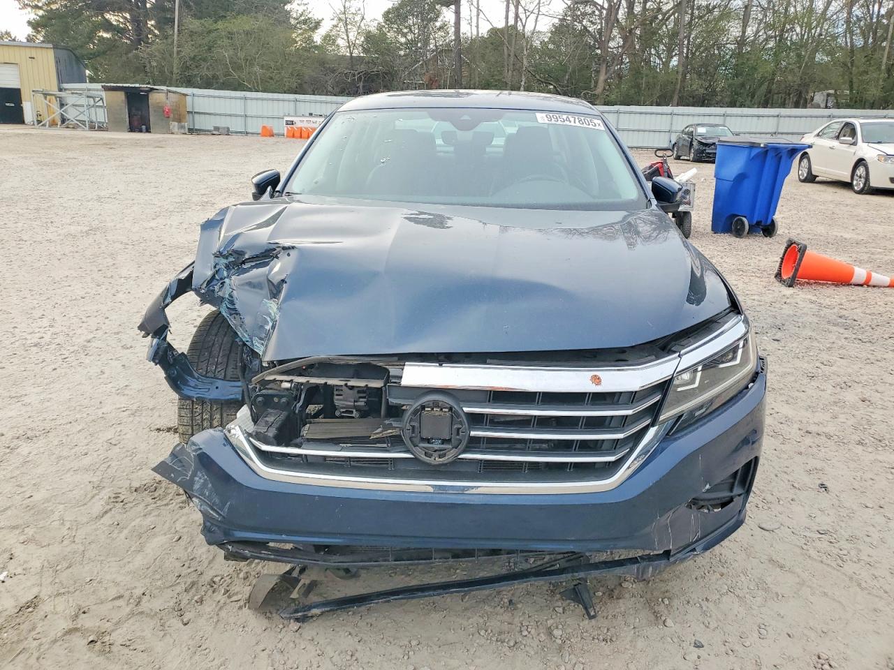 2020 VOLKSWAGEN PASSAT SE photo 5