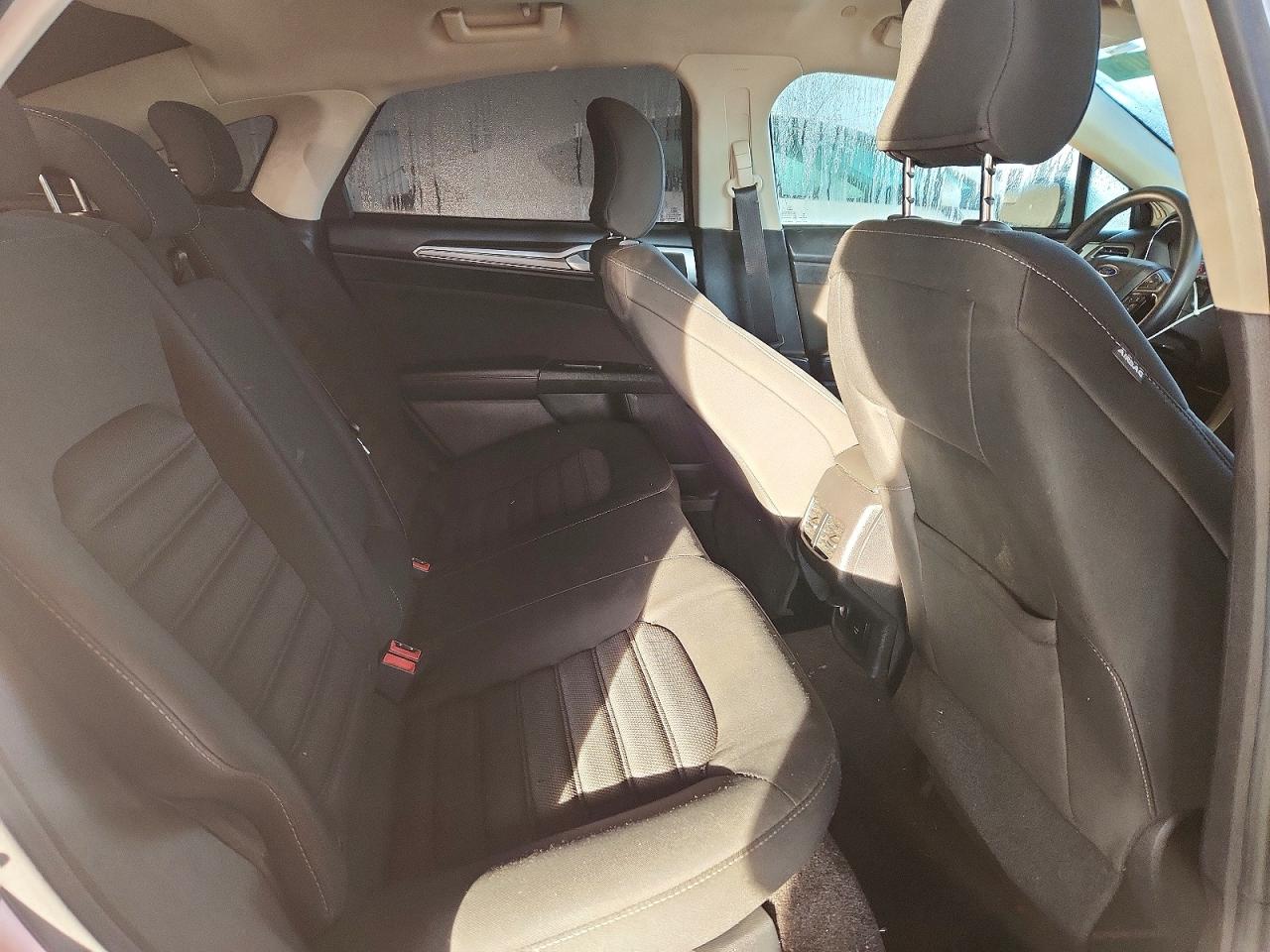 2017 FORD FUSION SE HYBRID photo 10