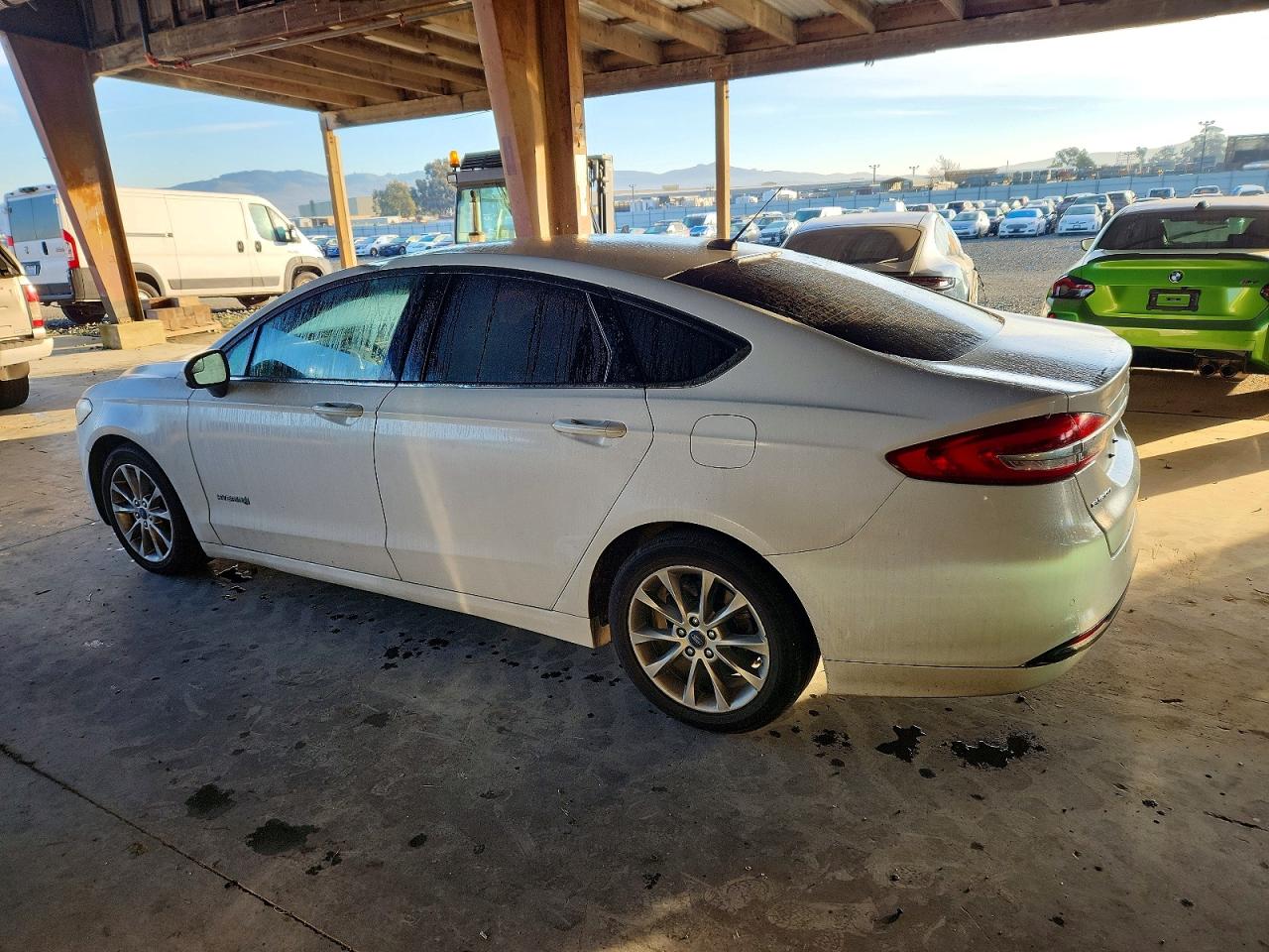 2017 FORD FUSION SE HYBRID photo 2