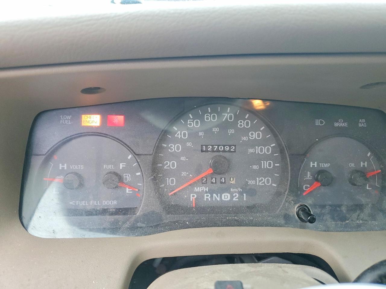 2004 MERCURY GRAND MARQUIS GS photo 9