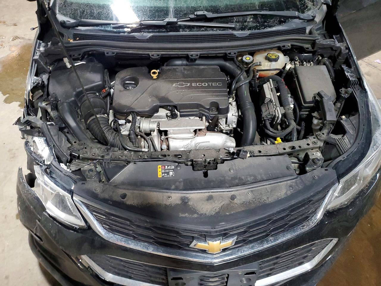 2017 CHEVROLET CRUZE LS photo 11