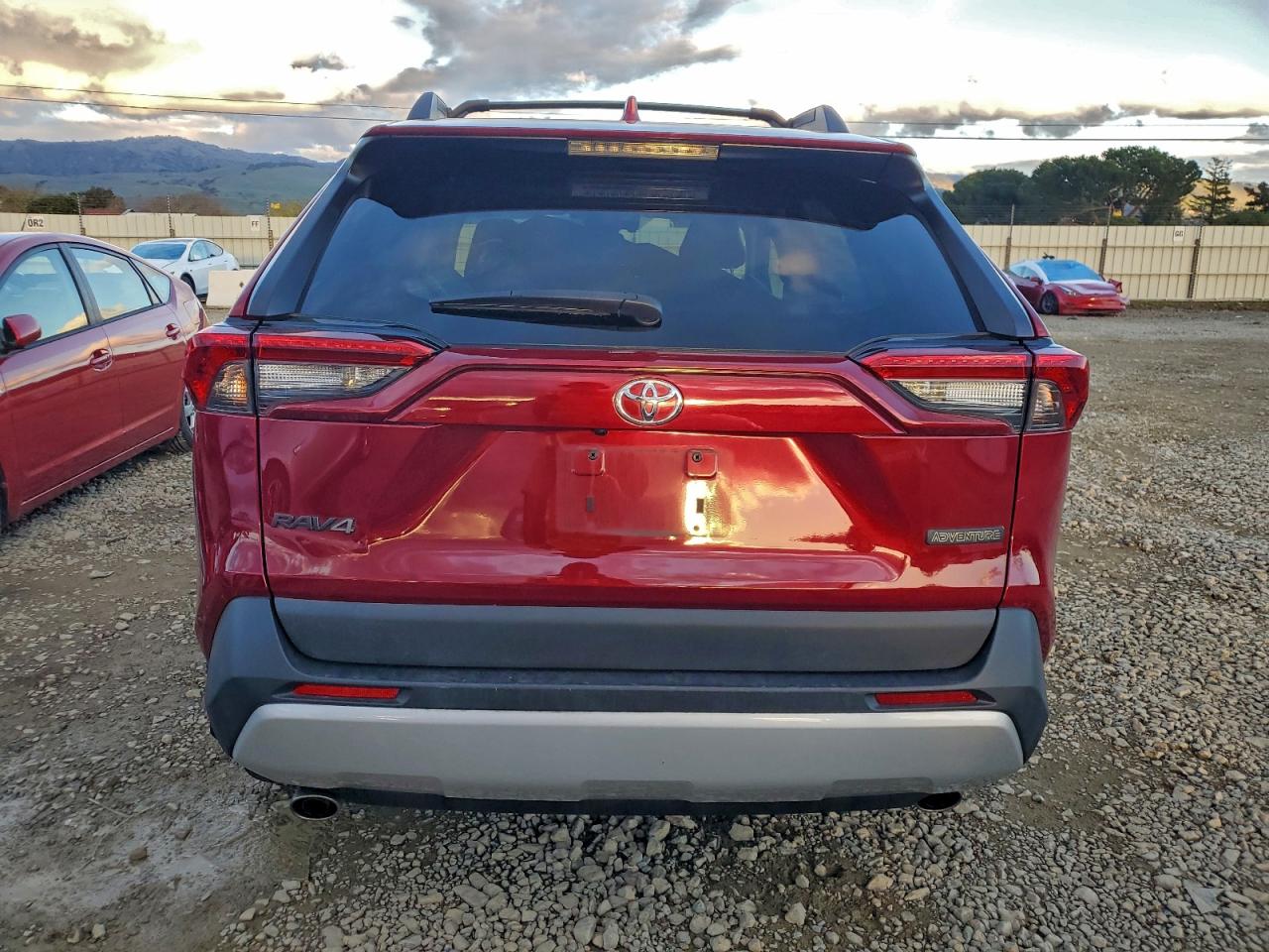 2022 TOYOTA RAV4 ADVENTURE photo 6