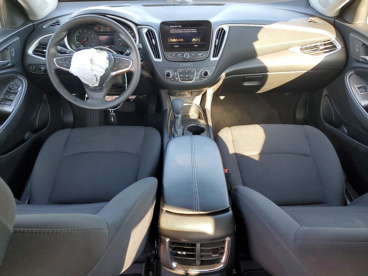 2023 CHEVROLET MALIBU LT photo 8