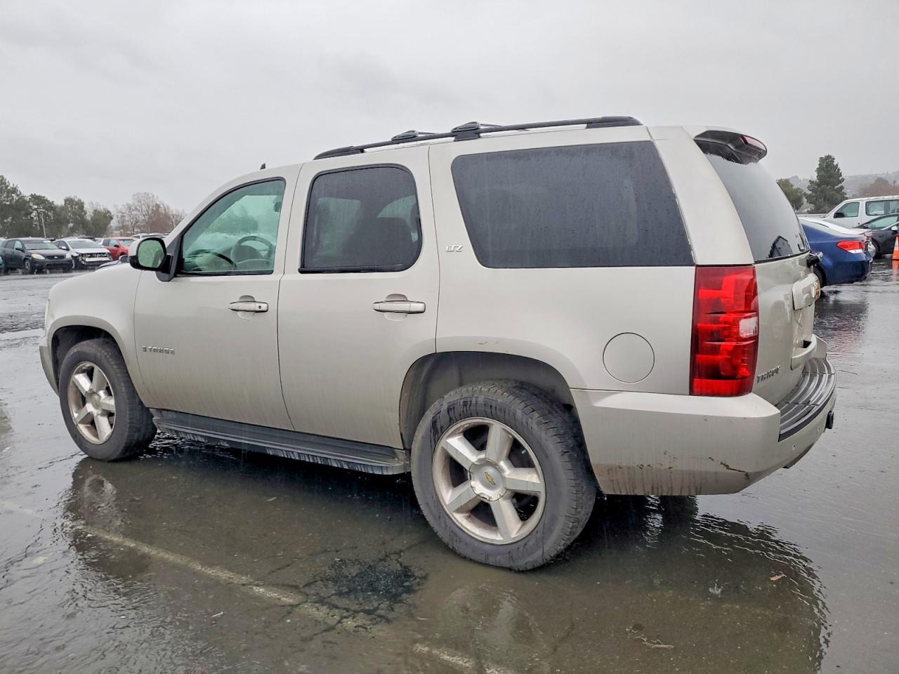 2007 CHEVROLET TAHOE K1500 photo 2