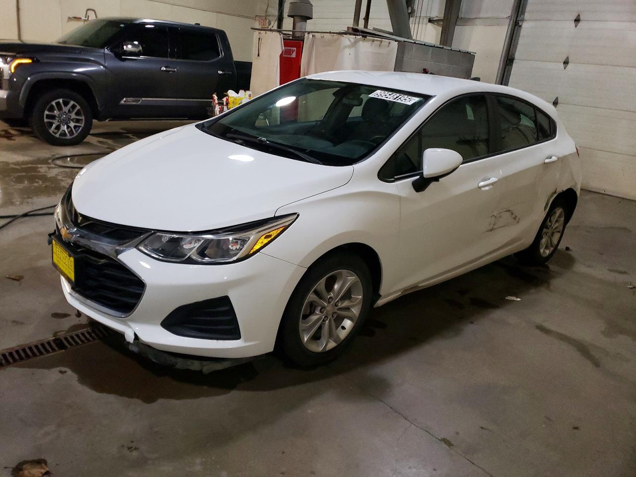 2019 CHEVROLET CRUZE