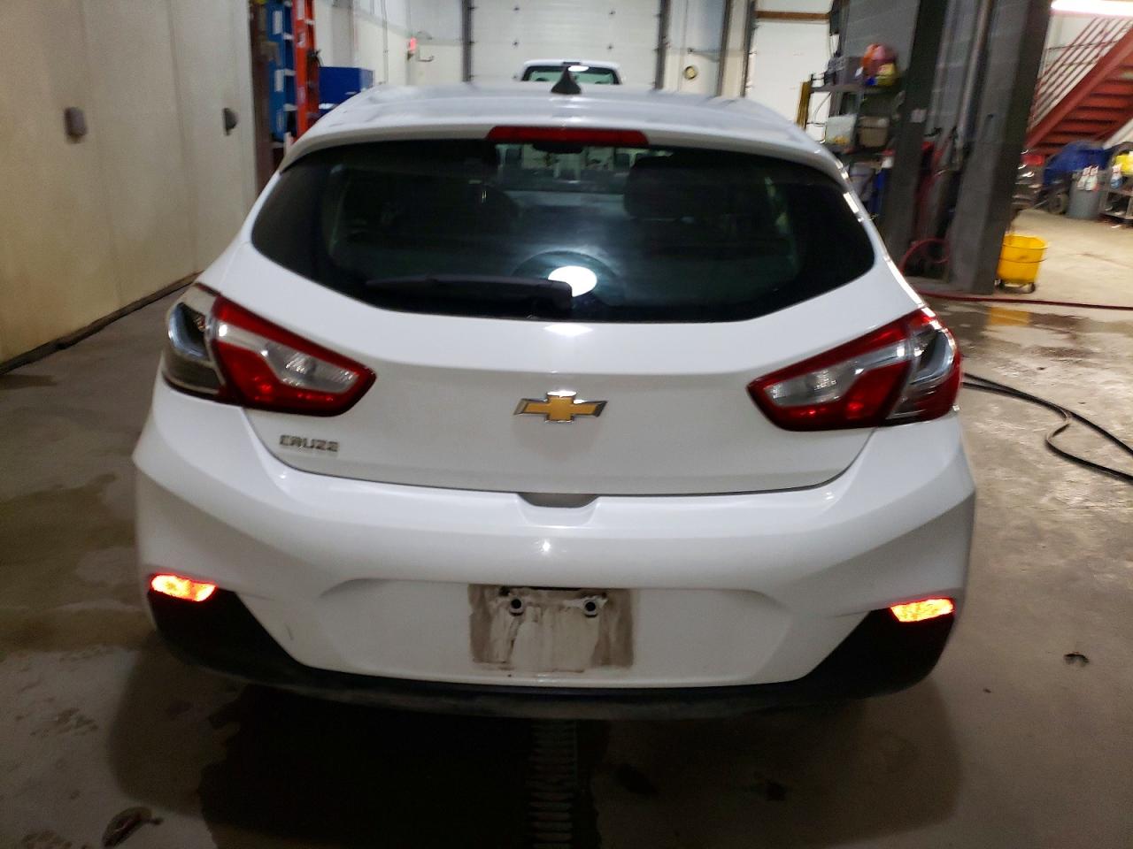 2019 CHEVROLET CRUZE LS photo 6