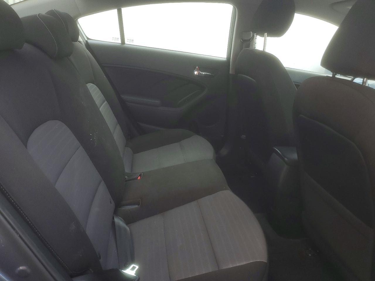 2018 KIA FORTE LX photo 10