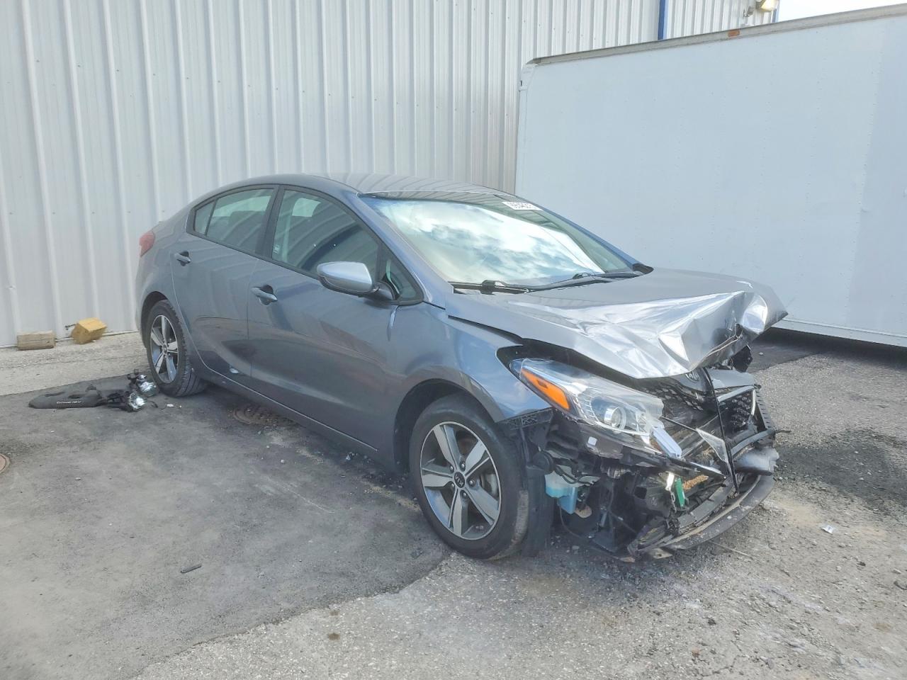 2018 KIA FORTE LX photo 4