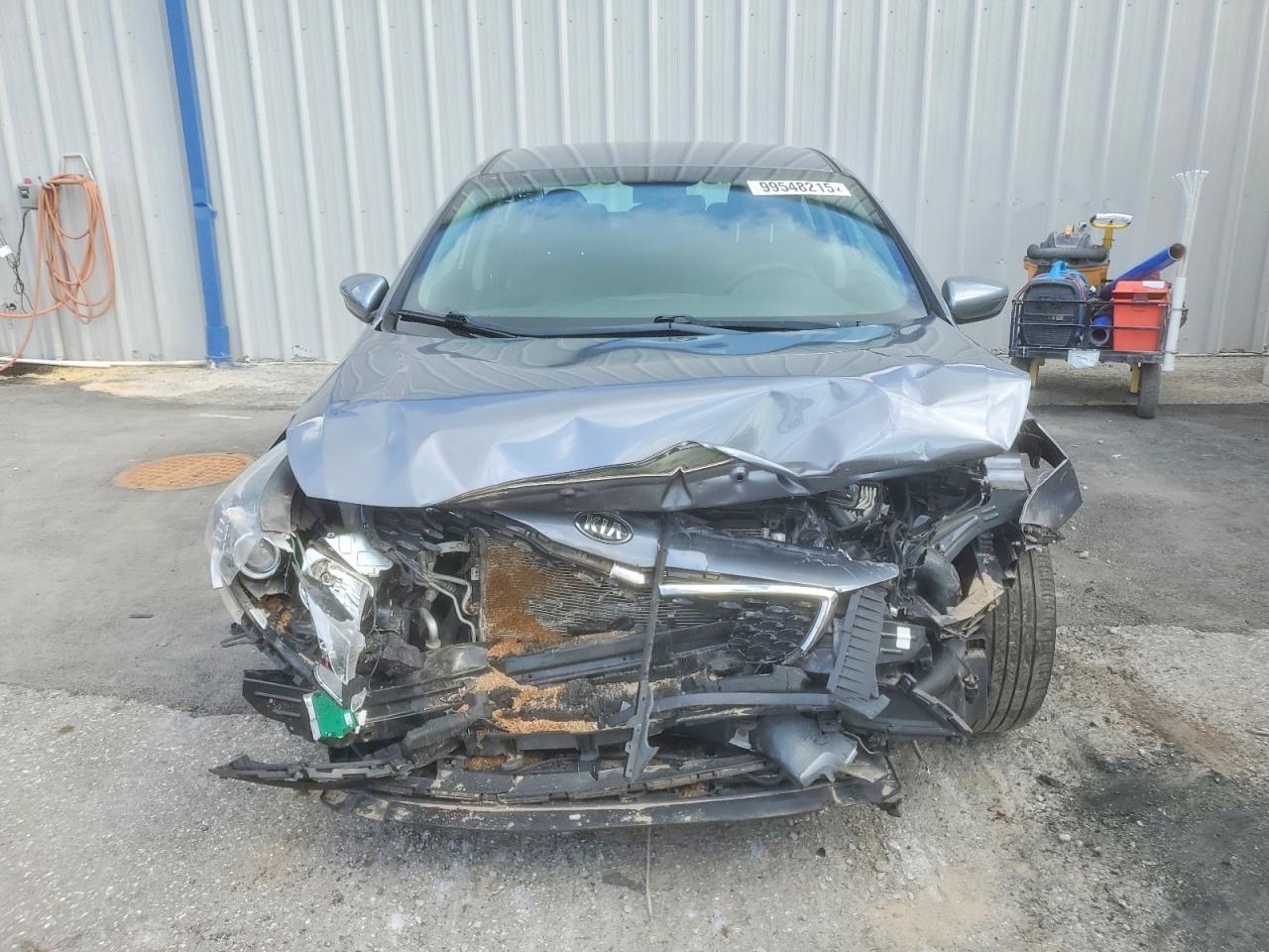 2018 KIA FORTE LX photo 5