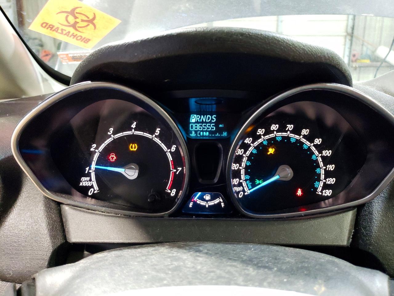 2015 FORD FIESTA SE photo 9