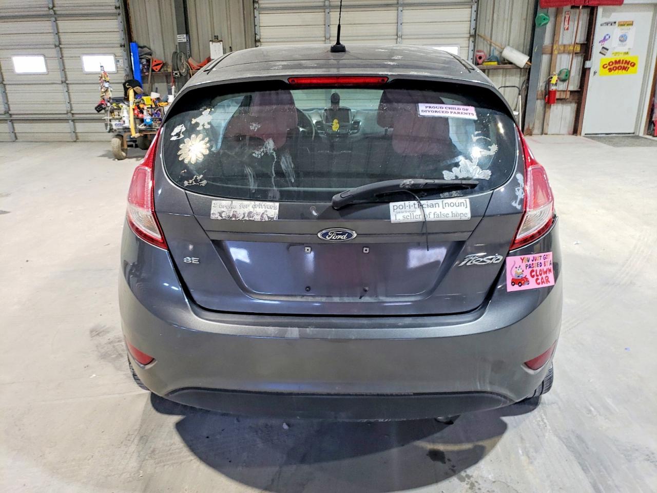2015 FORD FIESTA SE photo 6