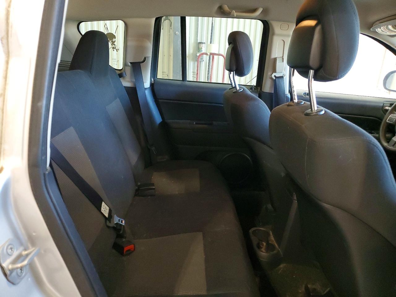 2012 JEEP COMPASS SPORT photo 11