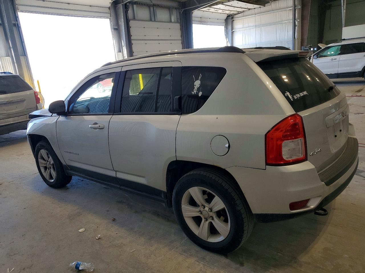 2012 JEEP COMPASS SPORT photo 2