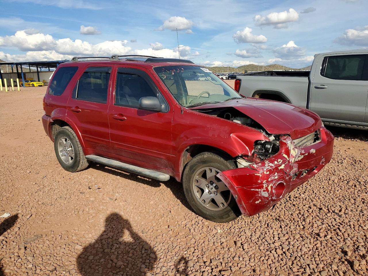2005 FORD ESCAPE LIMITED photo 4