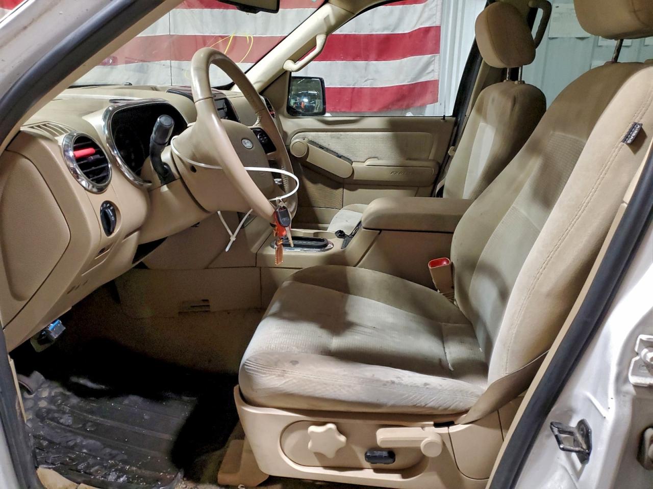2008 FORD EXPLORER XLT photo 7