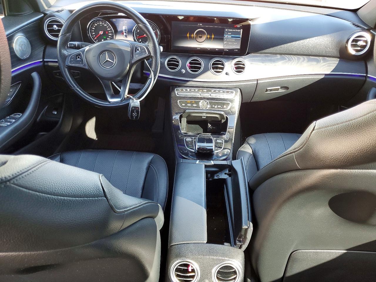 2017 MERCEDES-BENZ E 300 photo 8