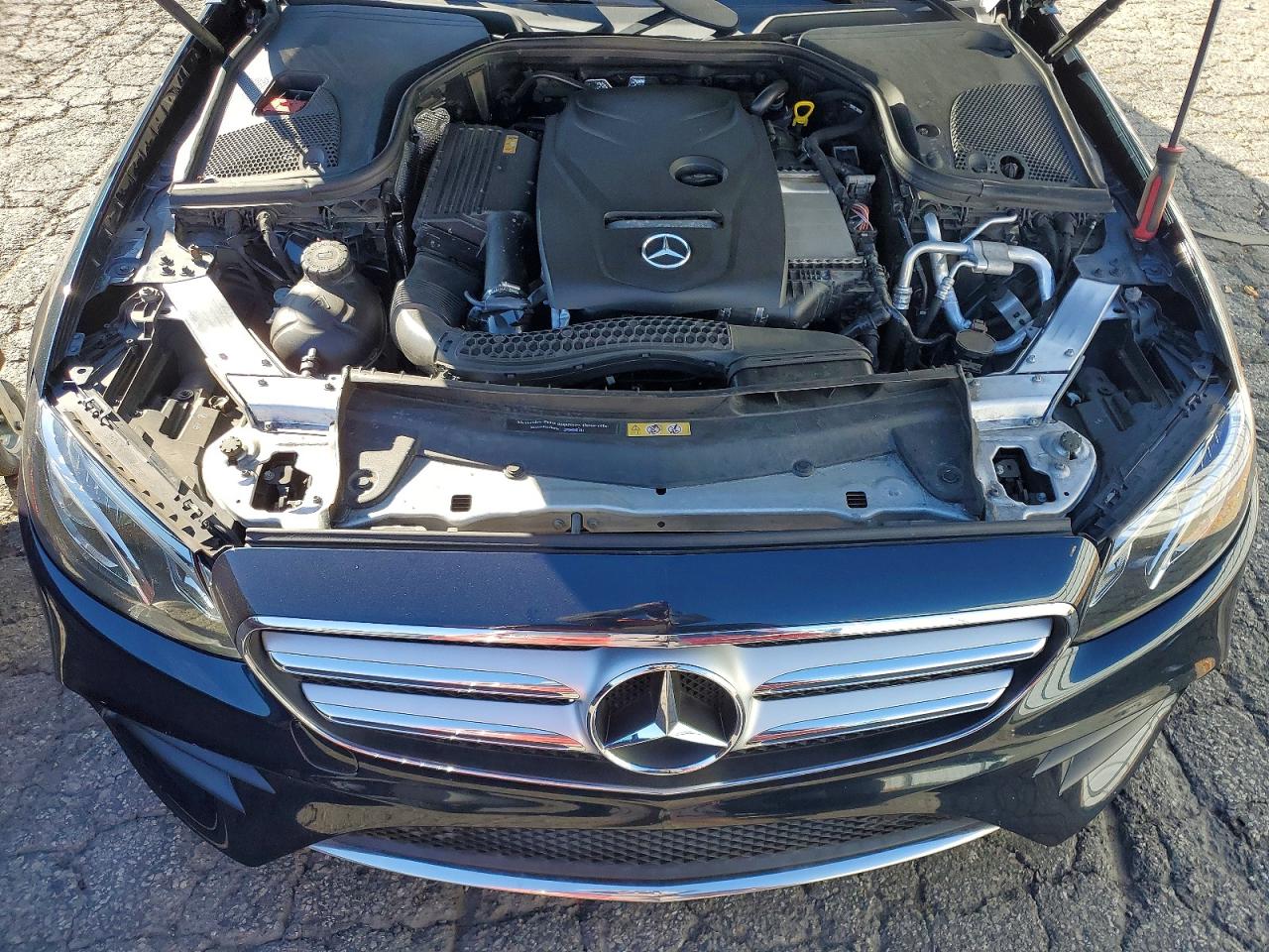 2017 MERCEDES-BENZ E 300 photo 11