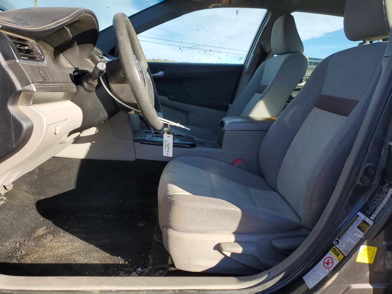 2012 TOYOTA CAMRY BASE photo 13