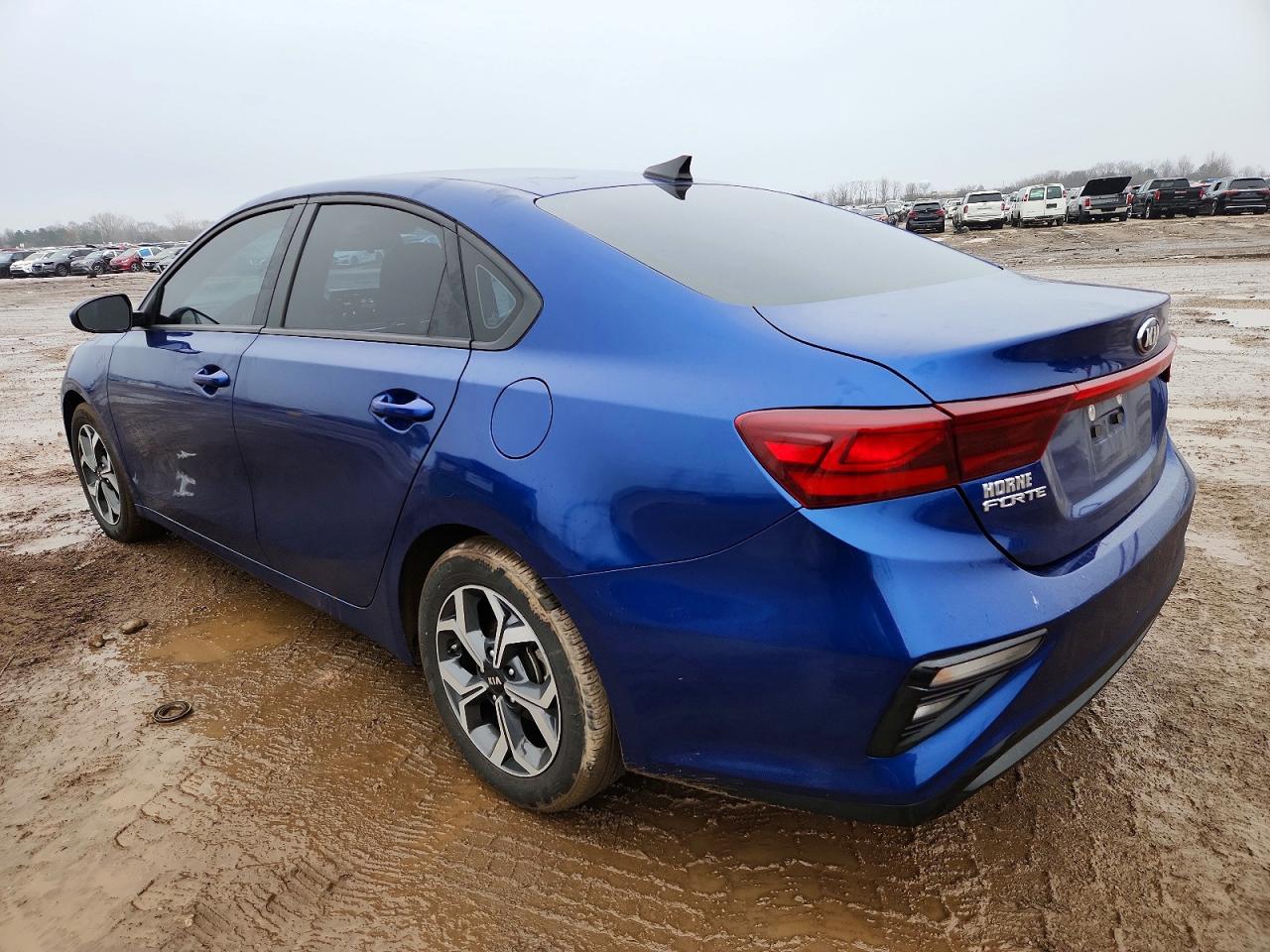 2019 KIA FORTE FE photo 2